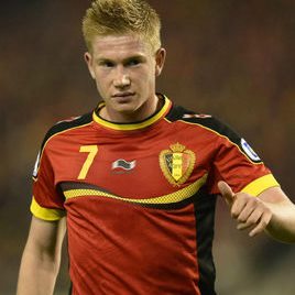 世界第8险些首轮出局：正赛首轮，艾伦在2-3后追平比分….