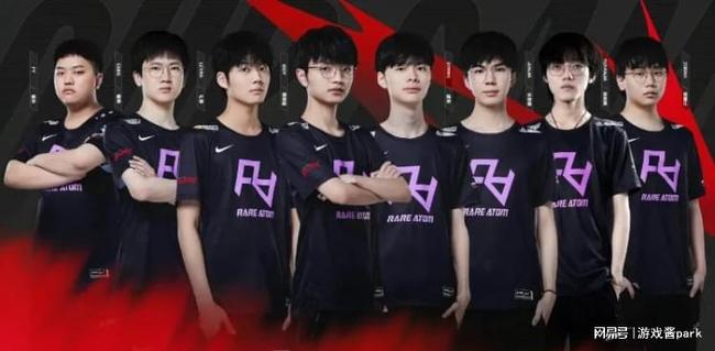 锋线球员时 锋线球员时